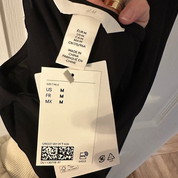 H&M Elegant Black Top - Picture 1 of 1